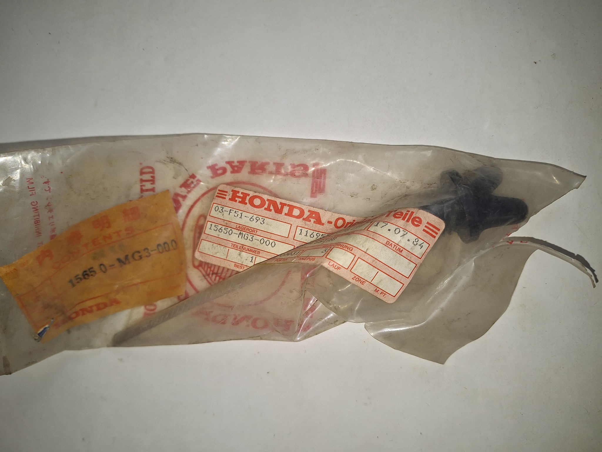Picture of OELSTANDSMESSER  15650-MG3-000